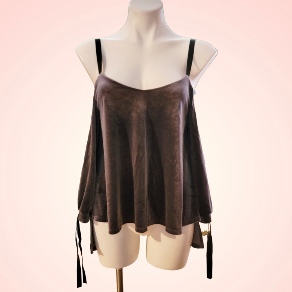 Romeo & Juliet Couture Purple Velvet Cold Shoulder Top - Picture 3 of 7